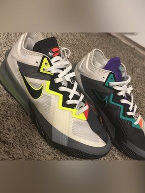 Nike LeBron 18 low greedy